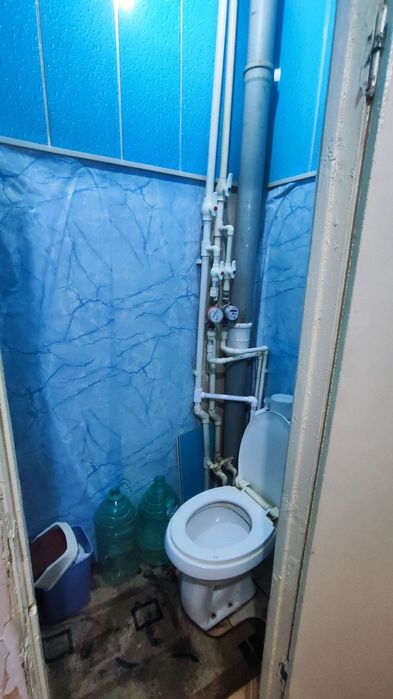 2 хонали 3 каватда жойлашган квартира тезда сотилади