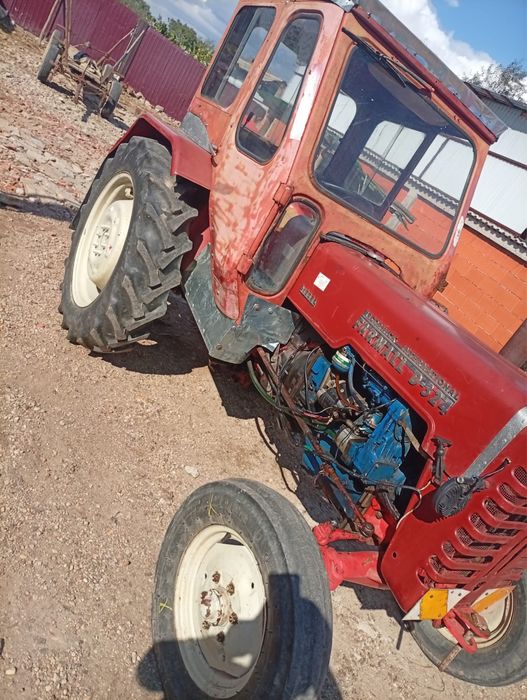 Tractor de vanzare cu plug