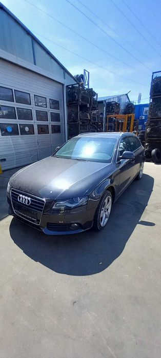 Audi a4 b8 cod motor CDNB  Dezmembrez/Dezmembram