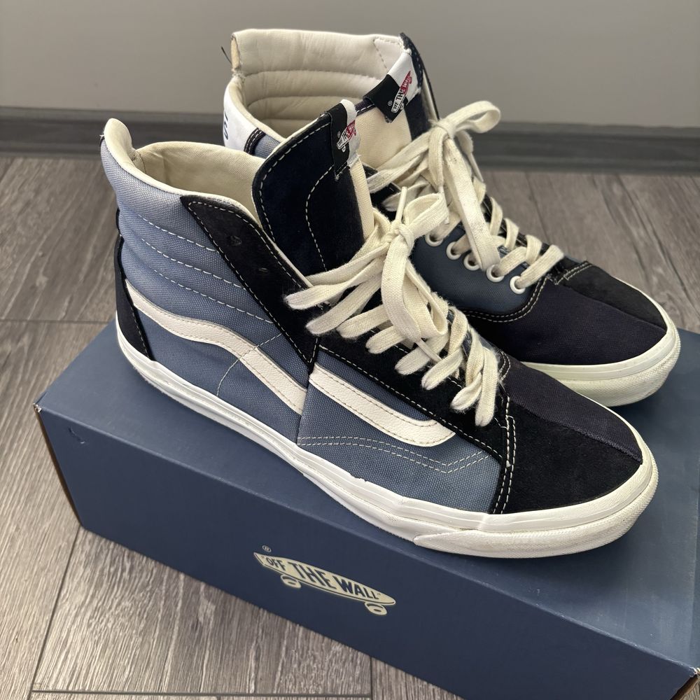 Оригинални Vans Clash The Wall