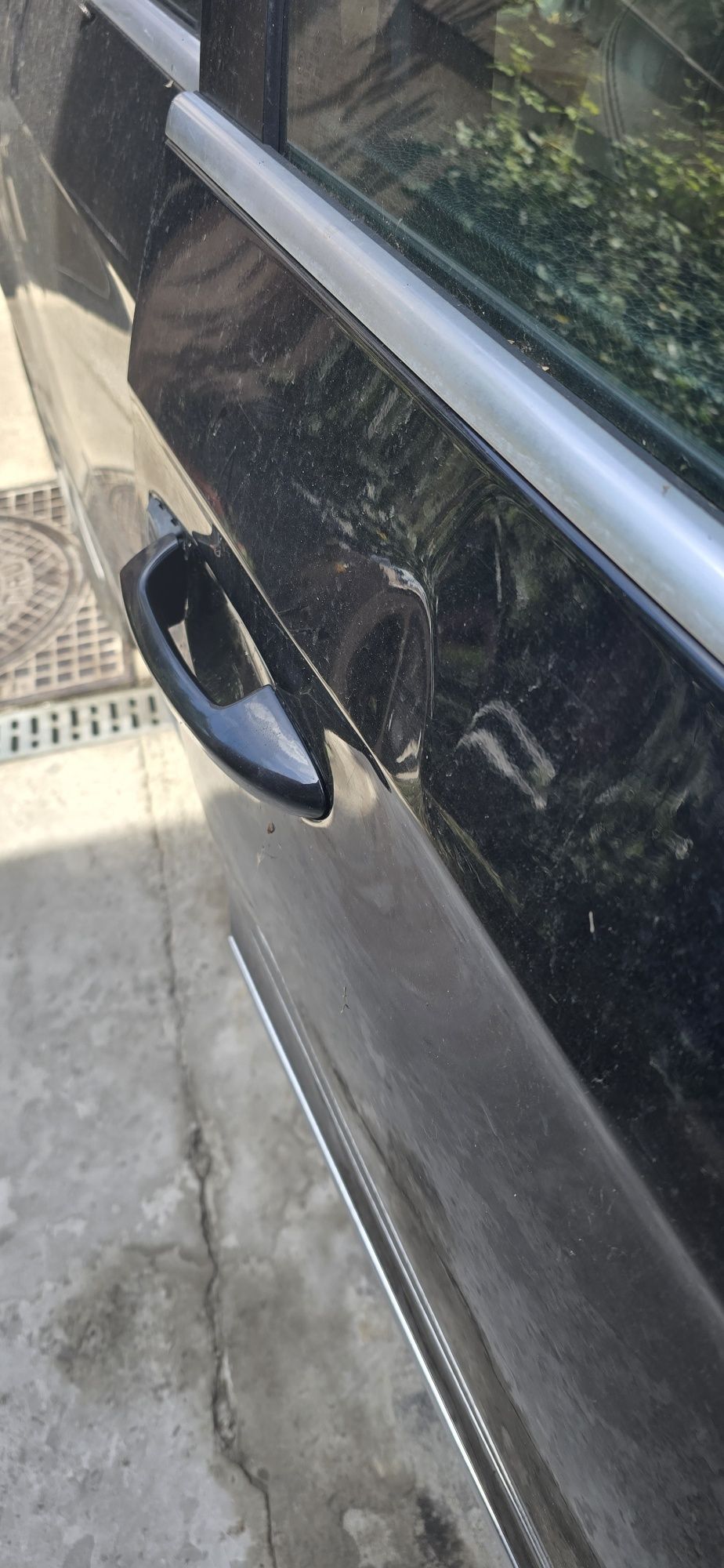 Usa fata dreapta si spate stanga vw passat B6 break