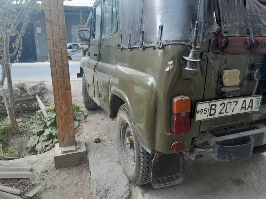 Devit Uzavuk sotiladi