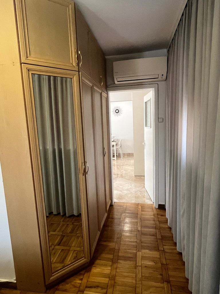 Продава се Двустаен апартамент в Варна, Автогара - 50 кв.м за 3380 €/кв.м - Снимка #9