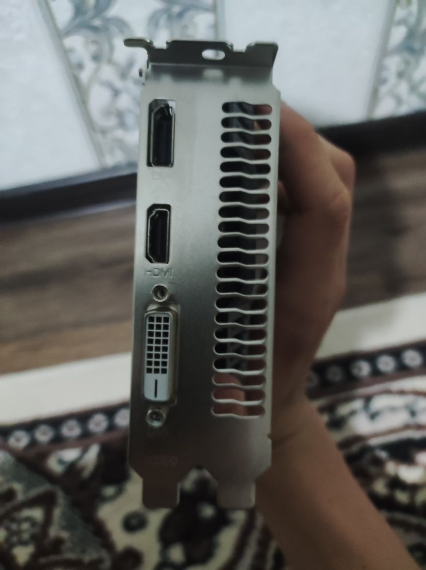 Видеокарта RX 550 4 Gb | Б/У