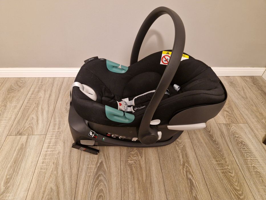 Scoica Cybex Aton B2 + Baza ISO Fix
