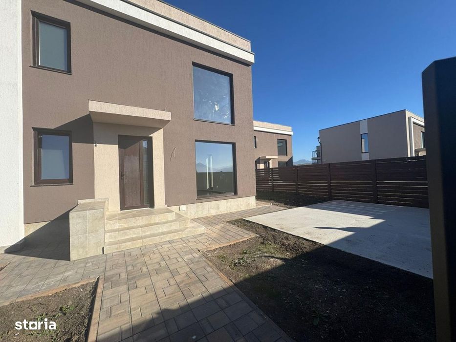 Casa individuala moderna intabulata, toate utilitatile - gata de mutat