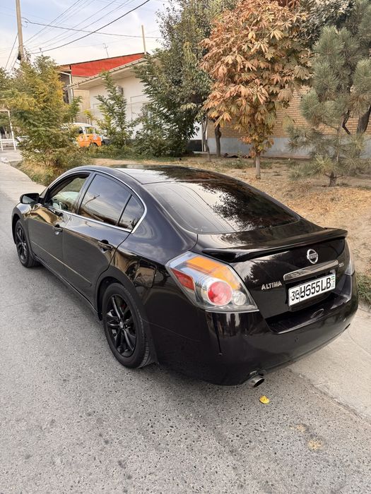 nissan altima 2008yil 8500$