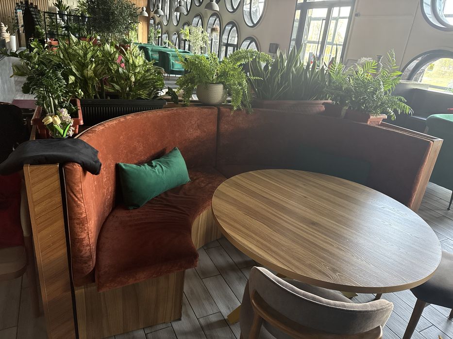 Restoran uchun mebel