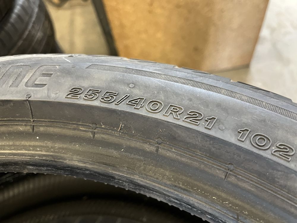 4бр летни гуми 255/40/21 Bridgestone (2020)