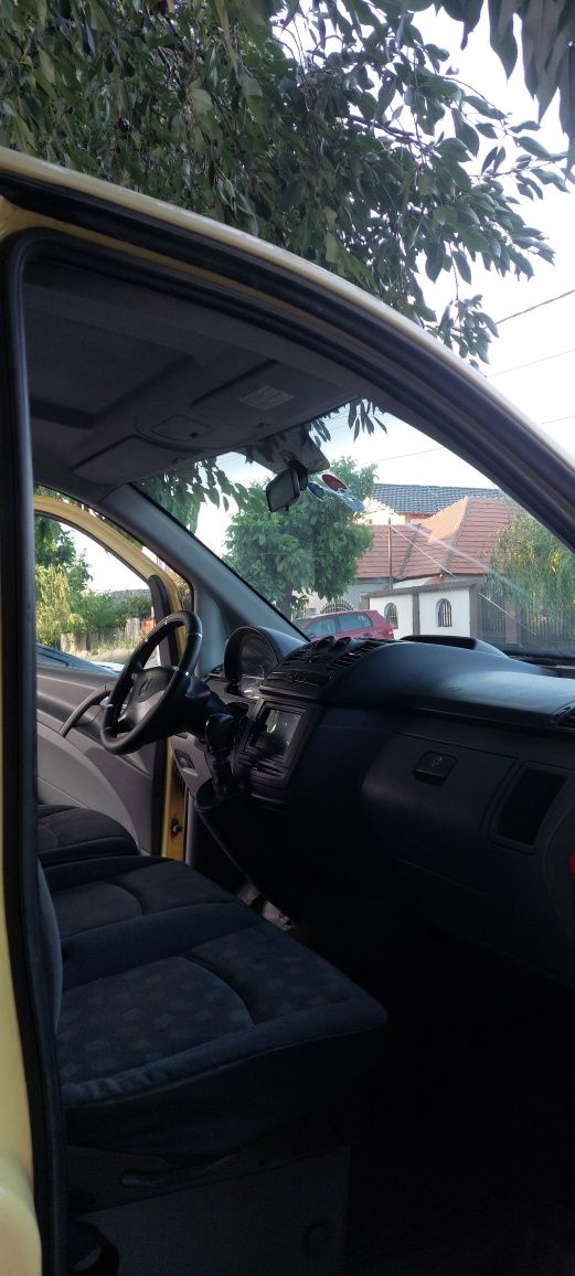 Mercedes vito 109 cdi 8+1