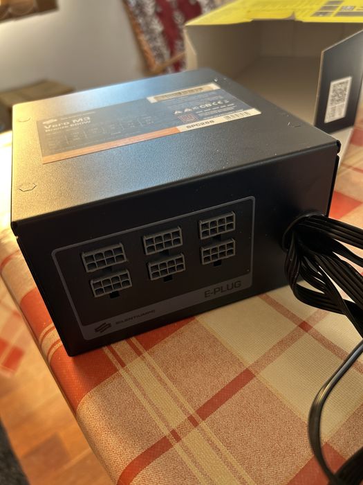 Sursa 600w silentiumpc vero m3 calculator semi modulara