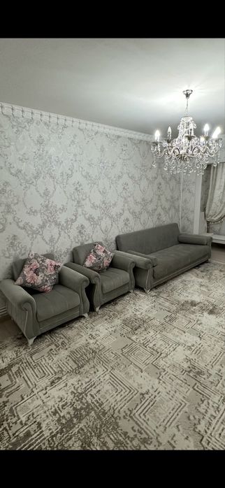 Диван и 2 кресла