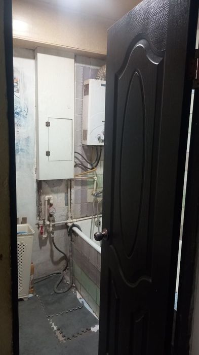 Продаётся Чиланзар Домбрабад. квартира 2/1/2 балкона нет.общ пл 40