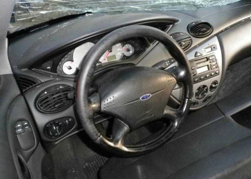 Форд Фокус 1.6 16V / Ford Focus 1.6 16V на части