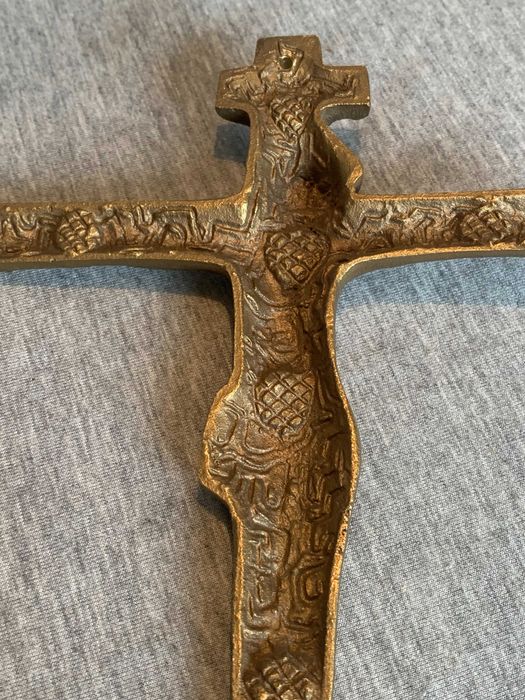 бронзов кръст ,,