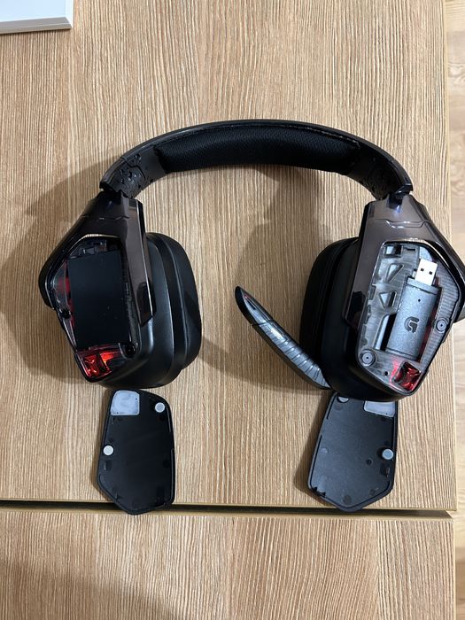 ТОП! Слушалки Logitech G933 Artemis