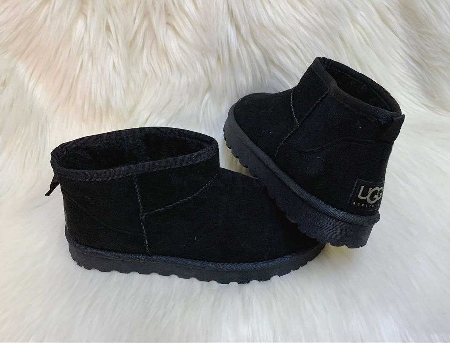 Ugg dama, diferite culori