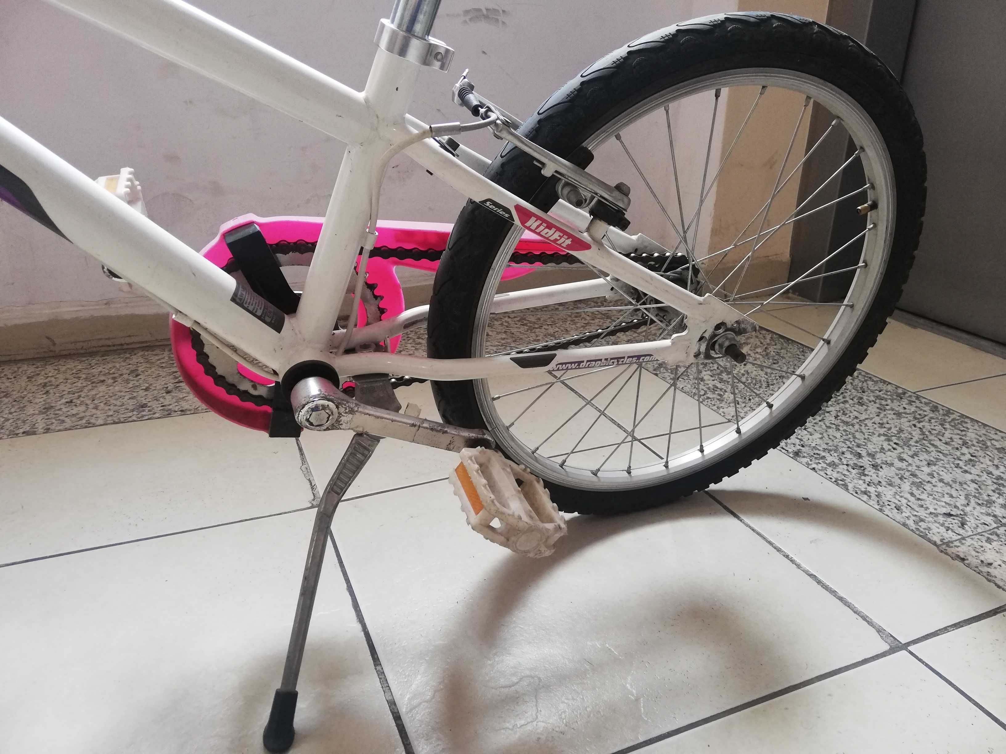 Продавам детско колело DRAG