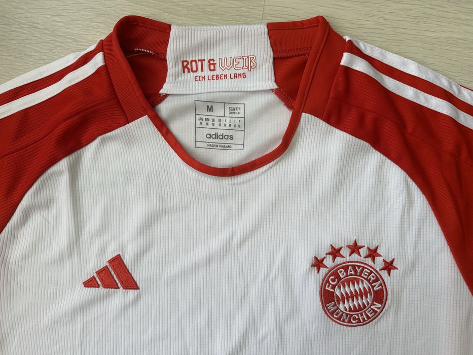 Футболна тениска