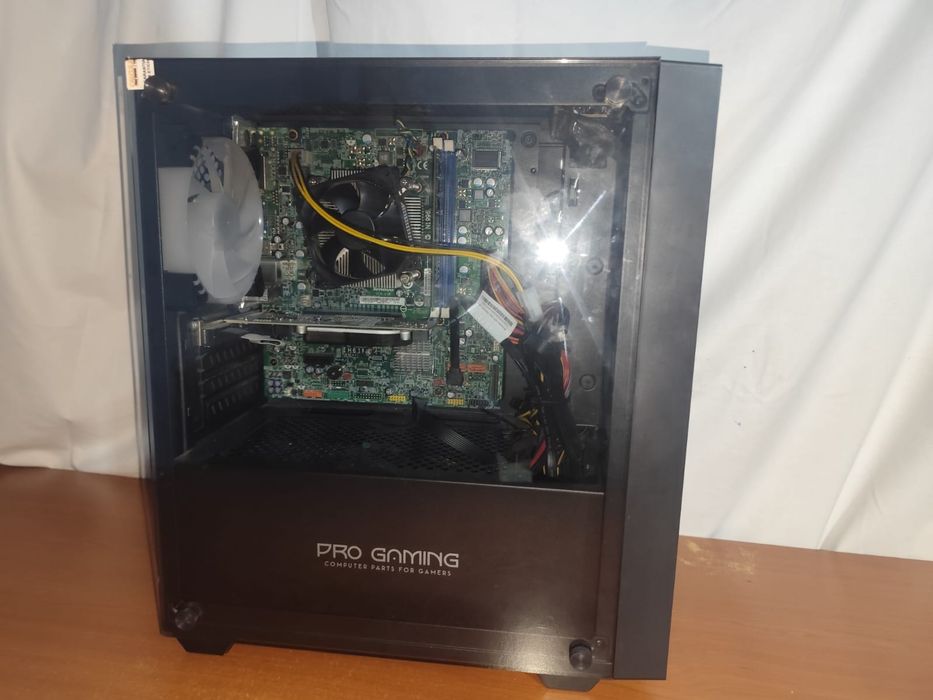 Vând pachet PC gaming