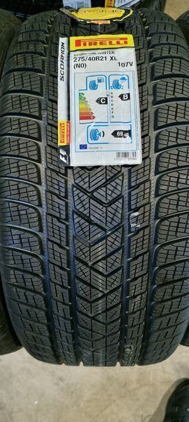 305/35/21//275/40/21.PIRELLI 4бр