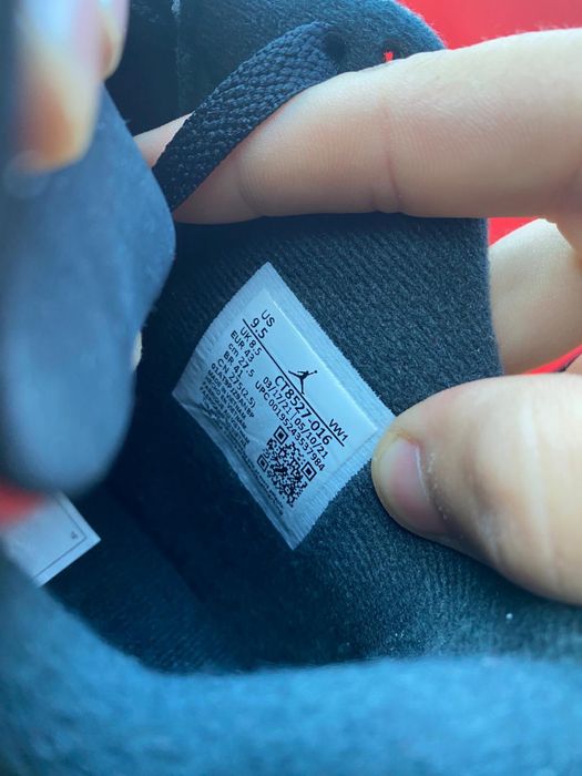 Vand jordan 4 Red Thunder