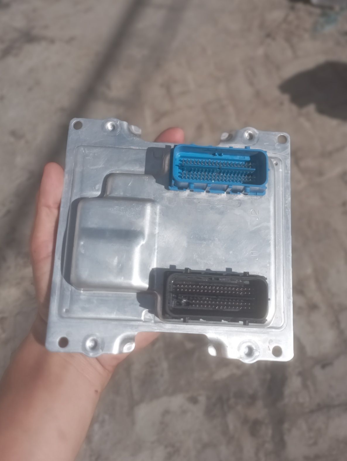 ECU Treaker 2 onix monza jentra motor kompyuter
