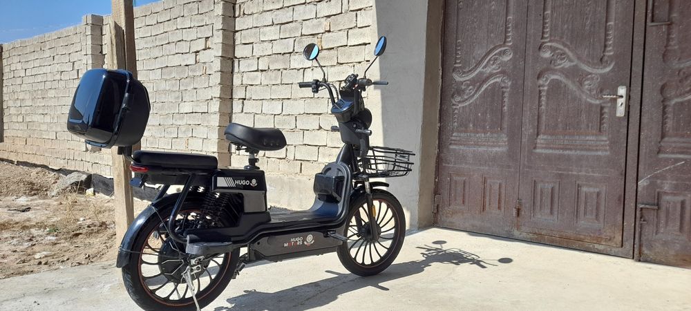 Skutr                 

Markasi hugo

Model skut