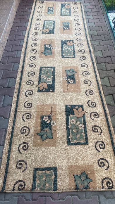 Covoare in stare buna