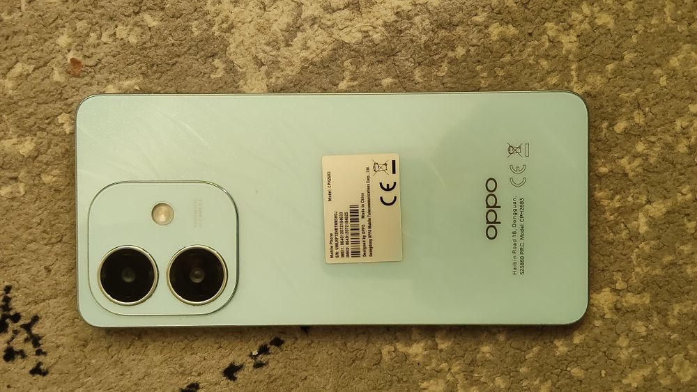 Vând Oppo A60 5G