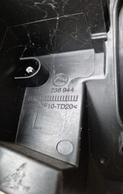 Far stanga 0301276233 / a2229061302 Mercedes-Benz S-Class W222