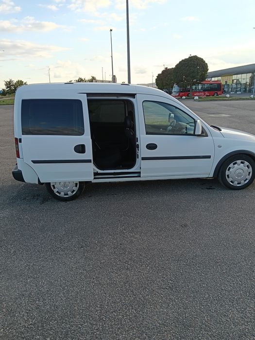 Vând Opel Combo 2008
