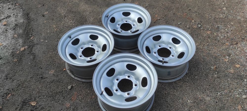 Комплект оригинальных дисков R16. Крузак 105