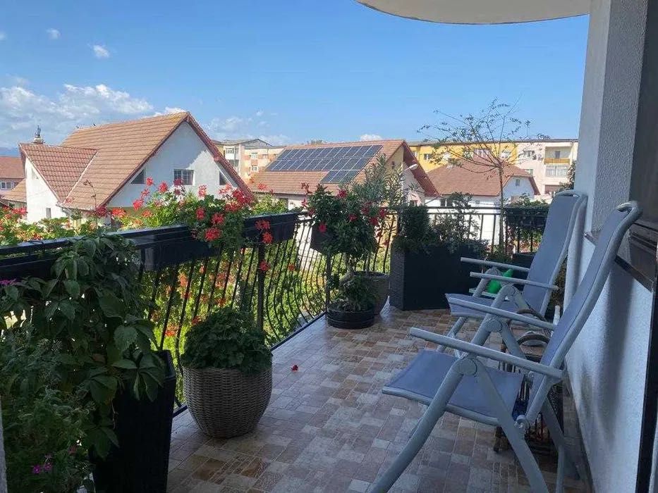 Apartament 3 camere - terasa cu panorama deosebita