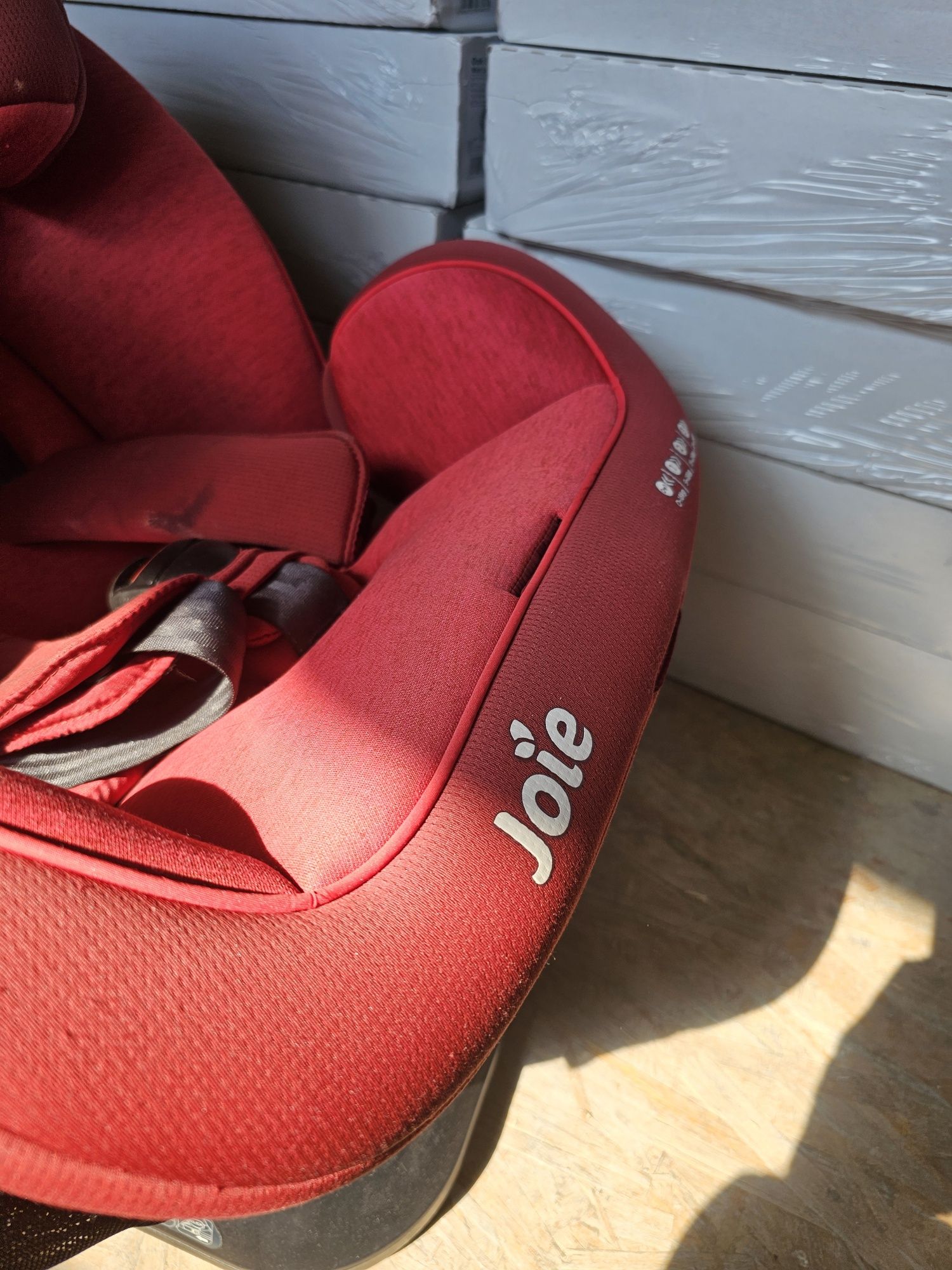 Set bebelus joie, scaun cu isofix si carucior pliabil usor