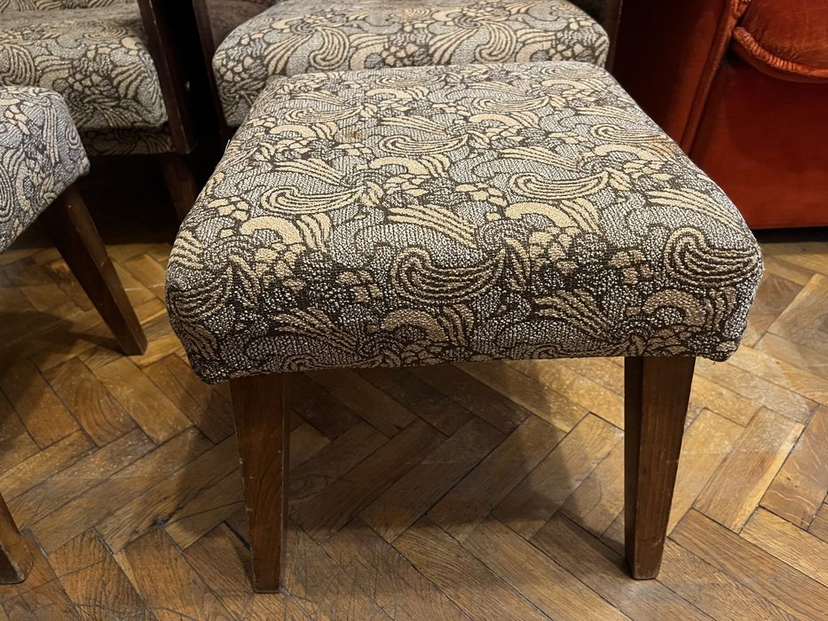 Ретро комплект: 2 фотьойла + 2 табуретки + подарък холна маса