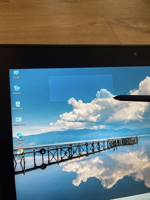 Lenovo Thinkpad Yoga 260 (touchscreen) , i7 Gen 6 , 8 GB RAM