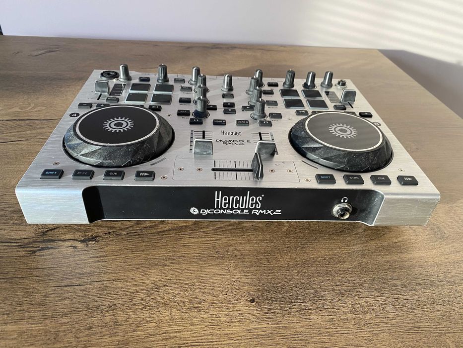 Hercules DJ DJConsole RMX 2
