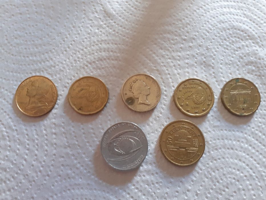 Vand sau Schimb cu radio vechi