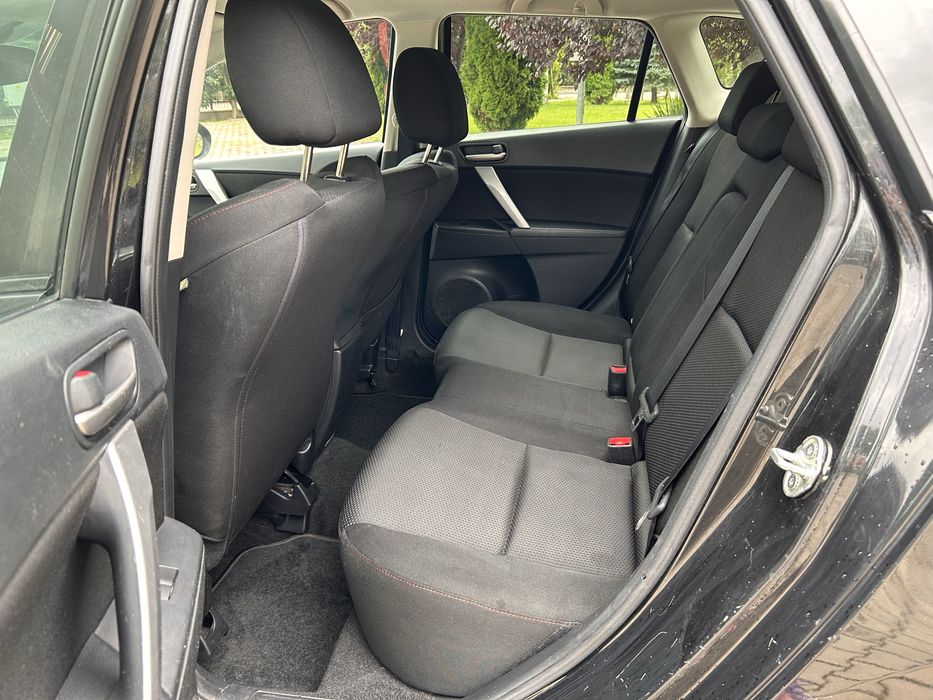 Mazda 3 - 2013 - 1.6 Benzină 163000km ! Garanție 1 an Rate fixe