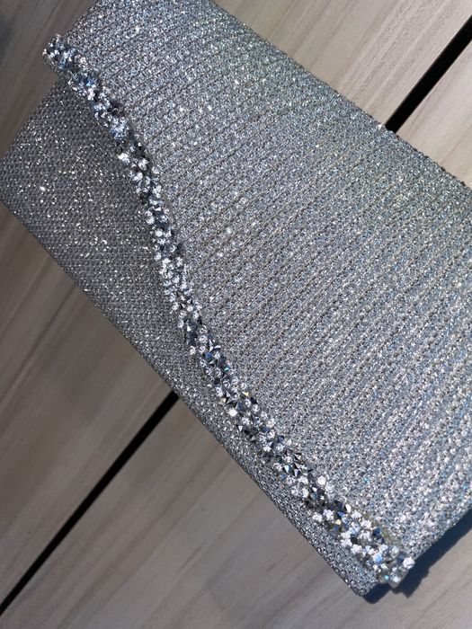 Офицялна чантичка