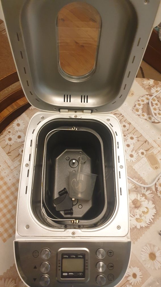 Домакински уред за хляб