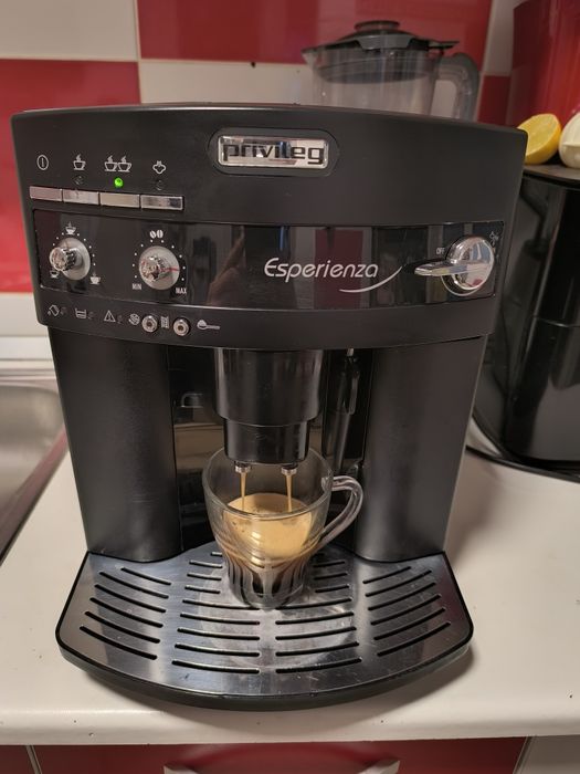Aparate de cafea DeLonghi,Nespresso, Lavazza