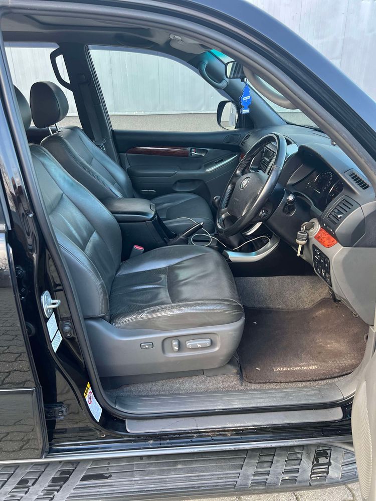 Toyota landruiser 3.0 D4D 4x4 7 loc blocaj sateliti an 2004