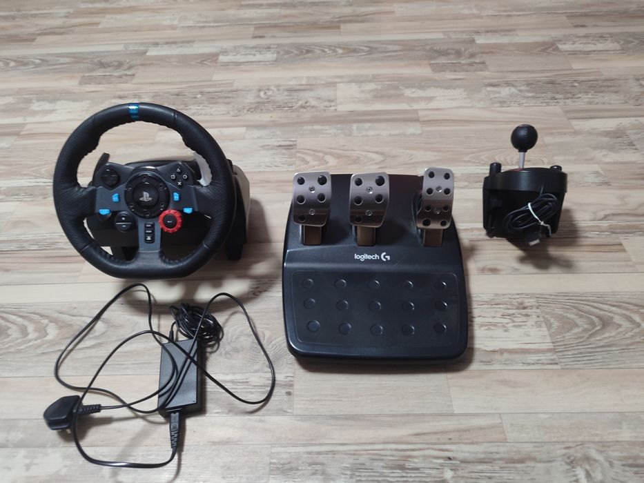 Продам игровой руль Logitech g29 с мкпп