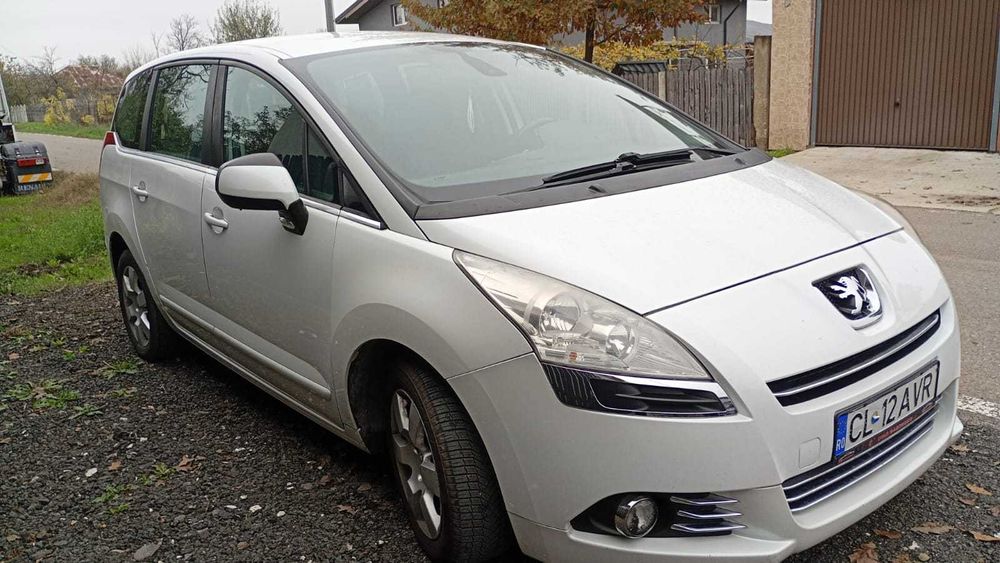 Peugeot 5008 Monovolum cu 7 locuri
