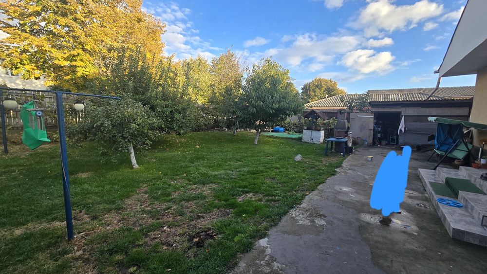Vand casa plus teren total 824 mp