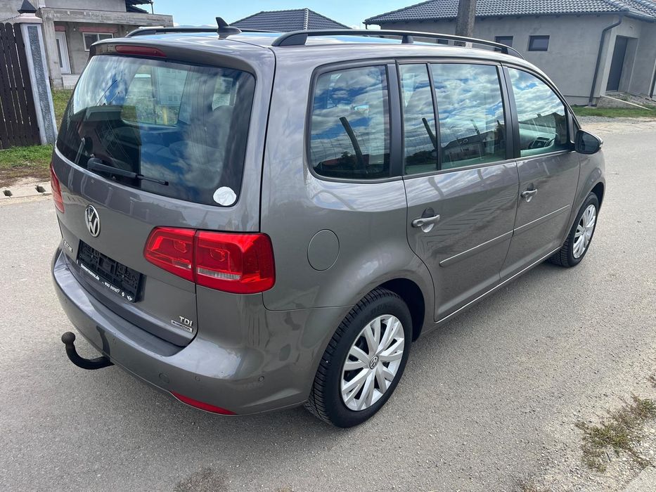 Volkswagen Touran 1.6 TDI 2011 euro 5 7 locuri