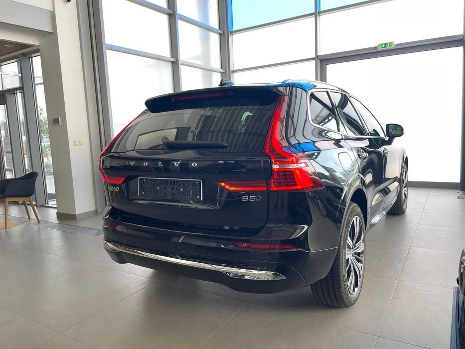 Volvo XC 60, An 2023, Diesel + Hibrid
