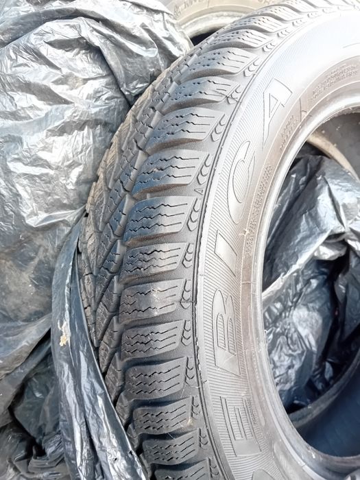 3бр. гуми Debica 185/65/15